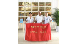 74岁退休教师尝鲜三焦点晶体 摆脱白内障“致青春”